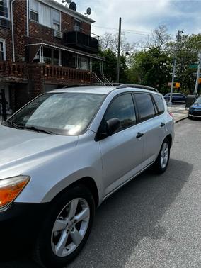 Silver 2006 Toyota RAV4 Base