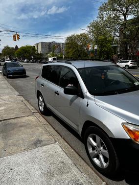 Silver 2006 Toyota RAV4 Base