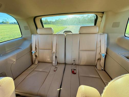 White 2012 GMC Yukon Denali