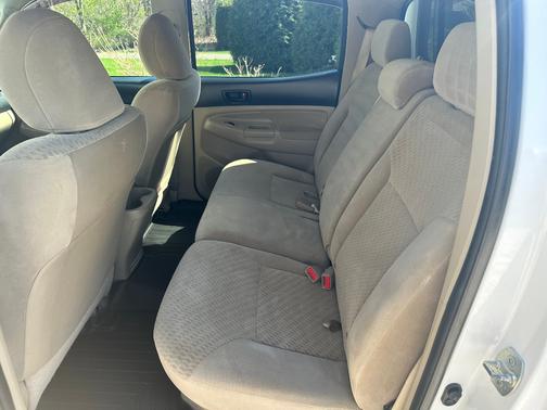 White 2010 Toyota Tacoma Double Cab