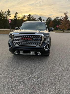 Black 2019 GMC Sierra 1500 Denali