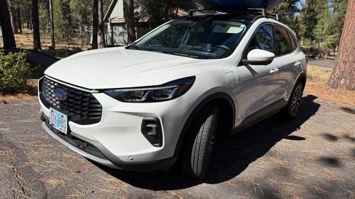 White 2024 Ford Escape PHEV Base