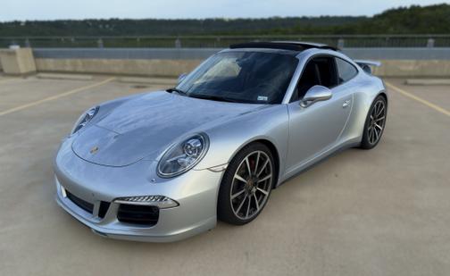2015 Porsche 911 Carrera 4S