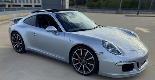 2015 Porsche 911 Carrera 4S