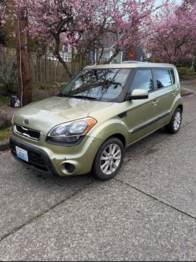 2012 Kia Soul +