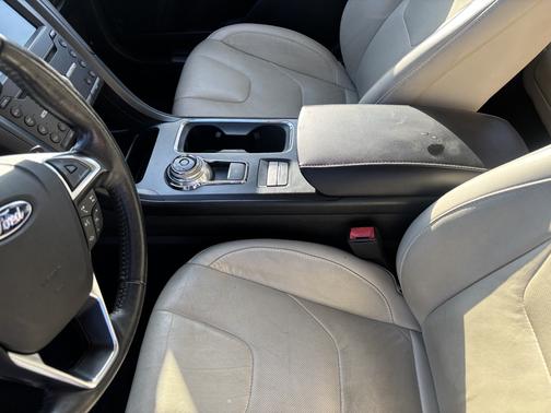 White 2017 Ford Fusion Titanium