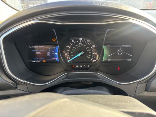 White 2017 Ford Fusion Titanium