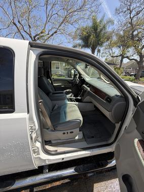 White 2008 Chevrolet Silverado 2500 LTZ H/D Crew Cab
