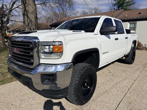 White 2017 GMC Sierra 2500 Base
