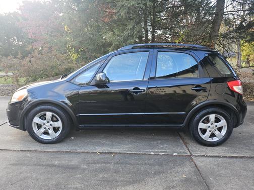 2012 Suzuki SX4 Premium