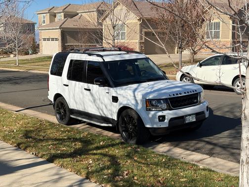 2016 Land Rover LR4 HSE Silver Edition