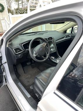 2019 Ford Fusion Energi Titanium