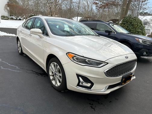 2019 Ford Fusion Energi Titanium