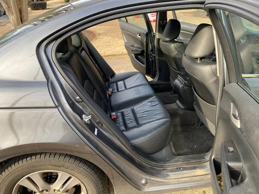 Gray 2012 Honda Accord SE