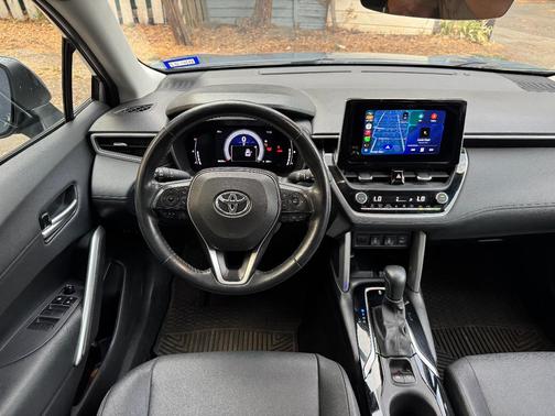 Blue 2024 Toyota Corolla Cross XLE