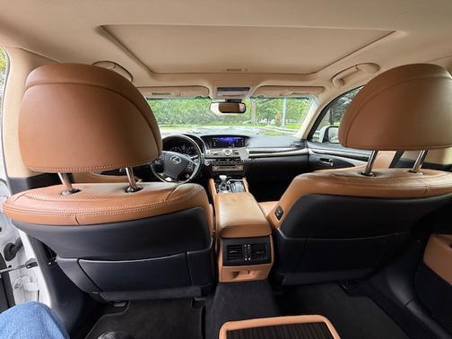 2017 Lexus LS 460 F Sport