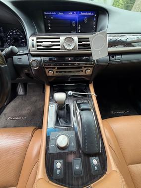 2017 Lexus LS 460 F Sport