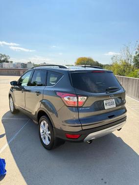 Gray 2018 Ford Escape SE