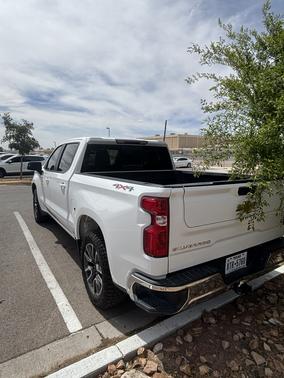 White 2021 Chevrolet Silverado 1500 LT