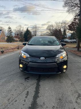 2016 Toyota Corolla LE Premium
