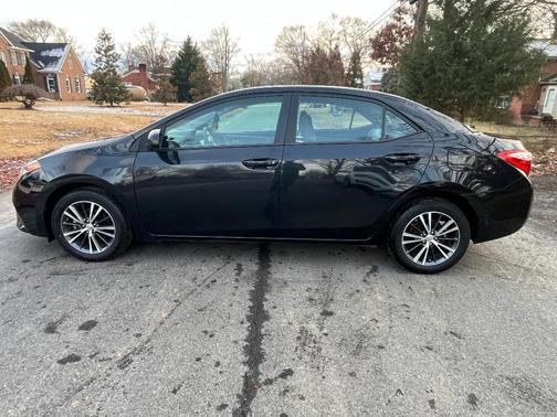 2016 Toyota Corolla LE Premium