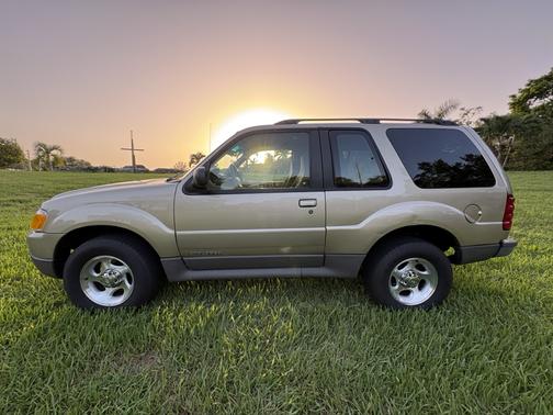 Beige 2002 Ford Explorer Sport Base