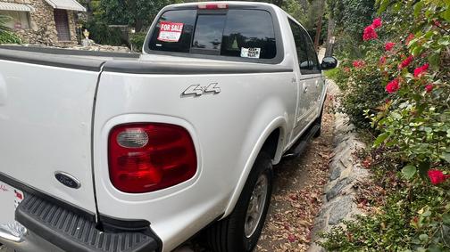 2001 Ford F-150 Lariat SuperCrew