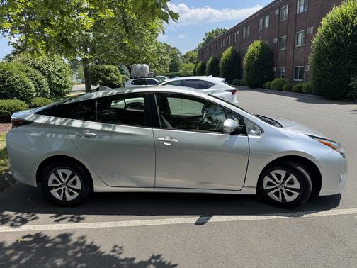 Silver 2017 Toyota Prius Two Eco