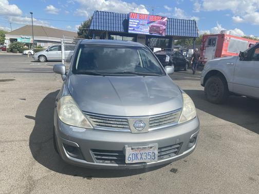 2008 Nissan Versa S