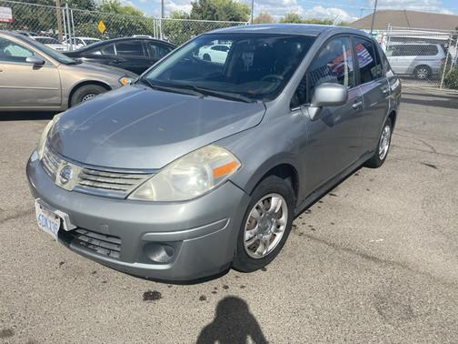 2008 Nissan Versa S