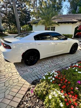 2016 Dodge Charger SE