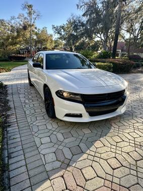 2016 Dodge Charger SE