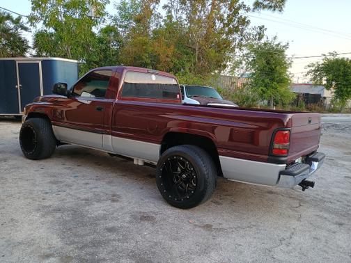 2002 Dodge Ram 2500 Base