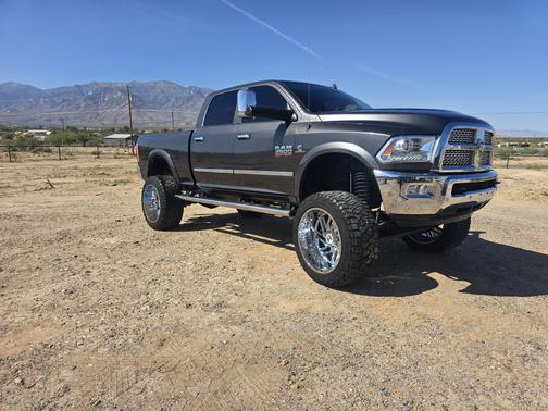 2018 RAM 2500 Laramie