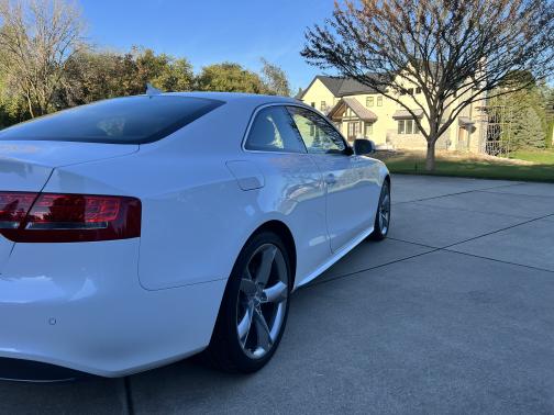 2011 Audi A5 2.0T Premium
