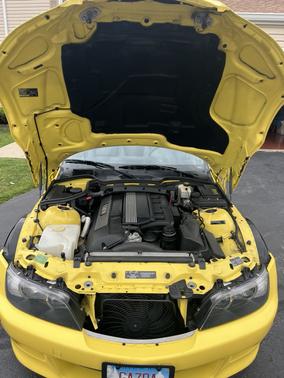Yellow 2000 BMW Z3 2.3 Roadster
