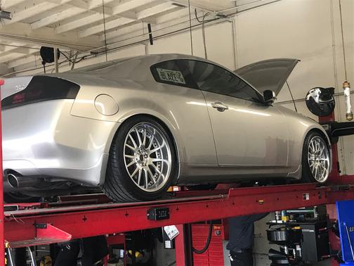 2005 INFINITI G35 Base