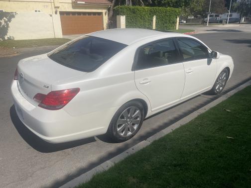 2007 Toyota Avalon XLS