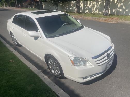 2007 Toyota Avalon XLS