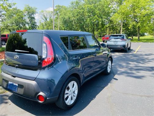 2015 Kia Soul +