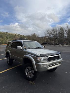 2002 Toyota 4Runner SR5