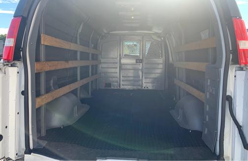 2019 GMC Savana 2500 Work Van