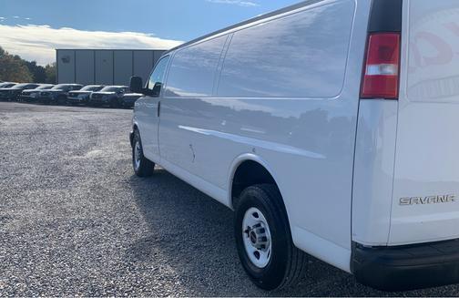 2019 GMC Savana 2500 Work Van
