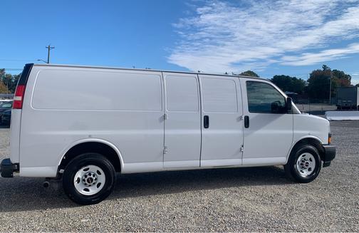 2019 GMC Savana 2500 Work Van