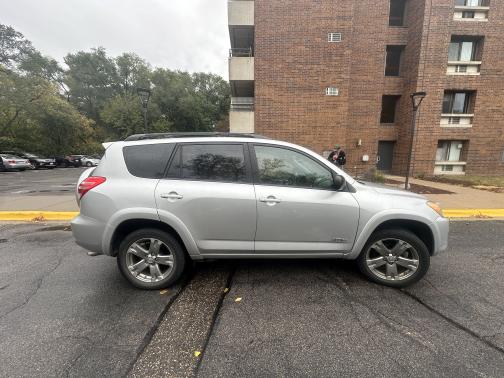 2011 Toyota RAV4 Sport