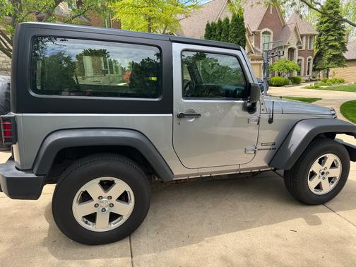 Gray 2013 Jeep Wrangler Sport