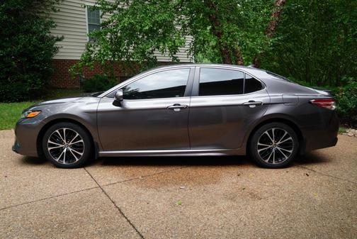 Gray 2020 Toyota Camry SE