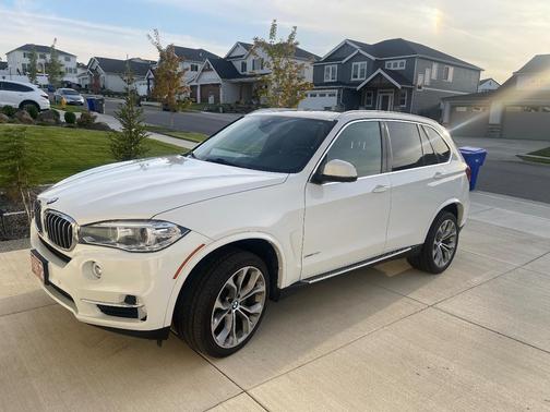 White 2018 BMW X5 xDrive35i