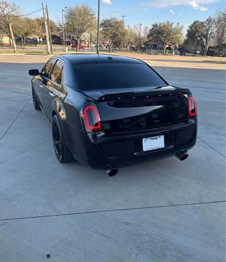 2012 Chrysler 300C Luxury Series