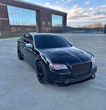 2012 Chrysler 300C Luxury Series